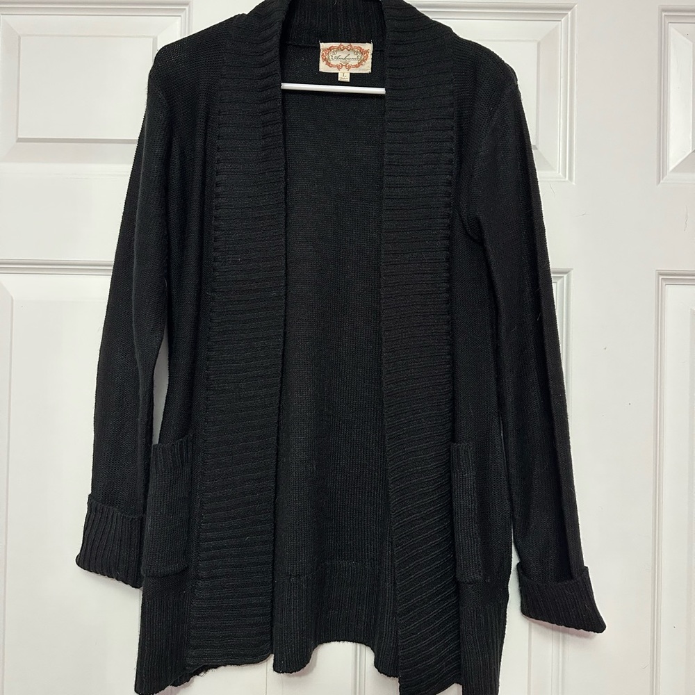 Ambiance | Black cardigan